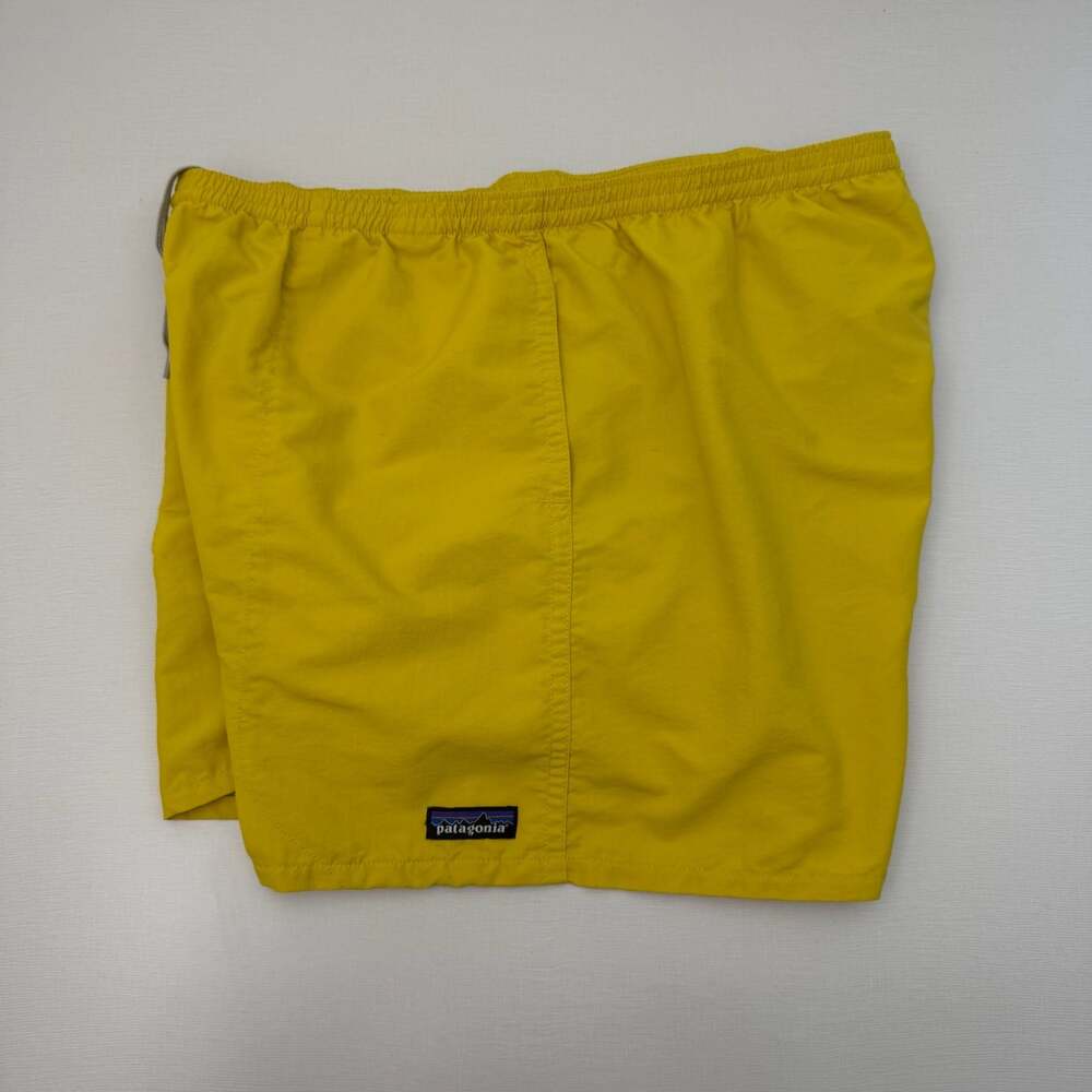 Patagonia Men's Baggies Shorts Yellow Size XL SP17